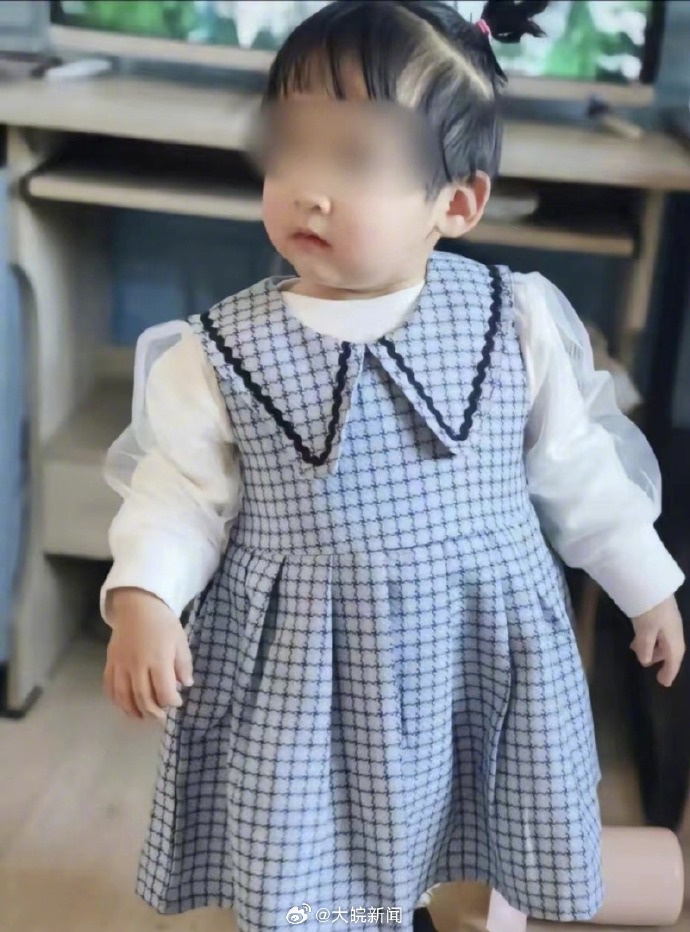 生父与情人打死3岁女童案今日开庭，其遗体仍在殡仪馆