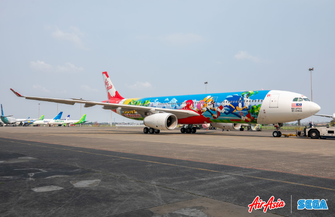世嘉联手空亚航空，推出女神异闻录索尼克主题痛飞机