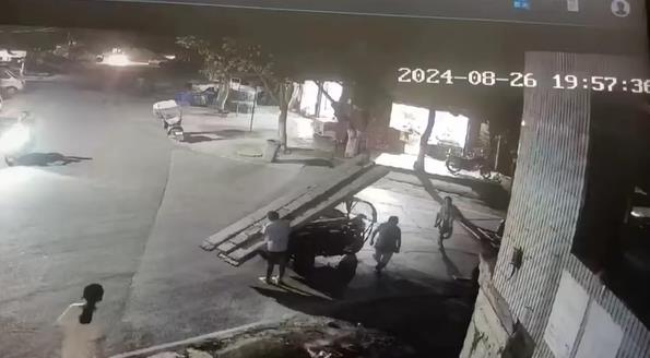 16岁学霸女生离家出走后身亡，知情人透露在河里找到